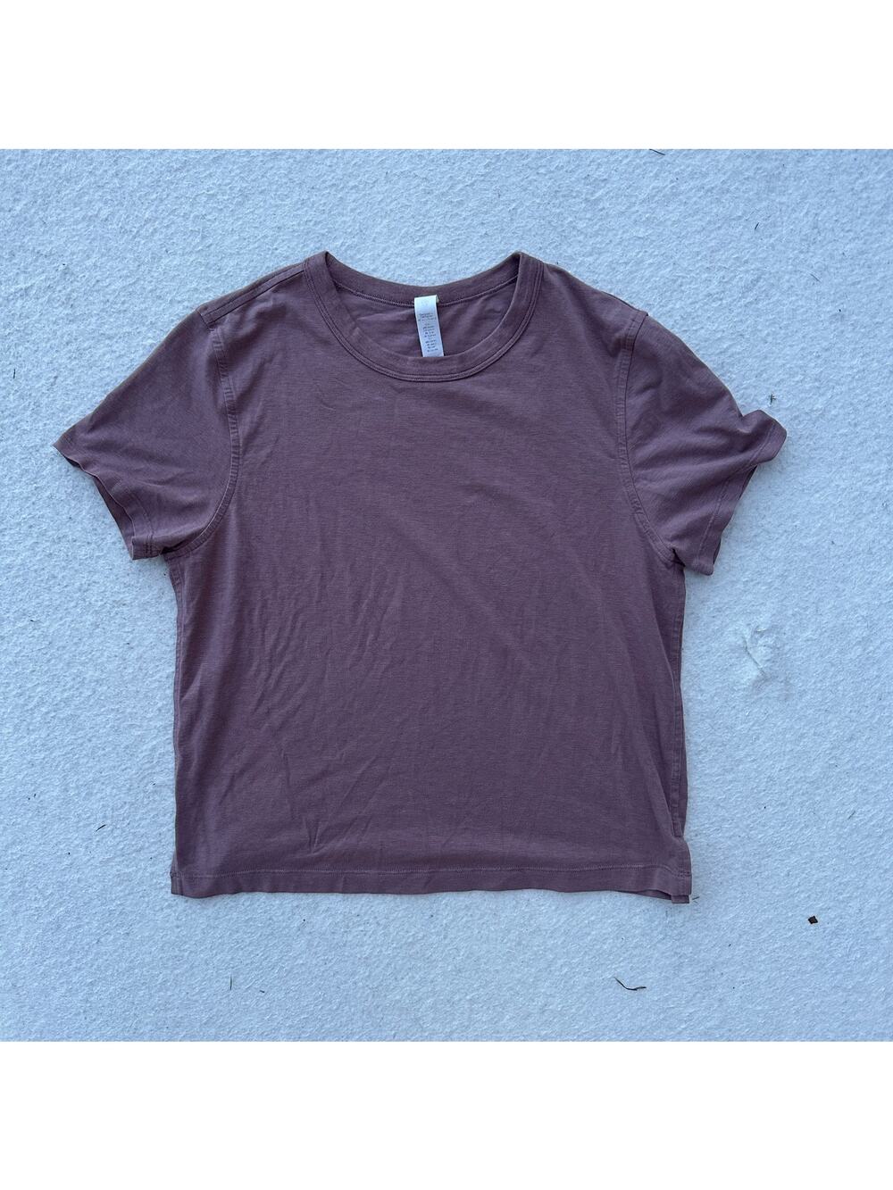 Lululemon Classic Fit Cotton Blend T-Shirt Tee Dusty Gray Women's Sz 2 Athletic